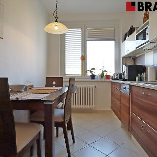 Pronájem bytu 3+1 62 m² Brno, Valašská