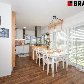 Prodej rodinného domu 166 m² Drnholec, Janečkova