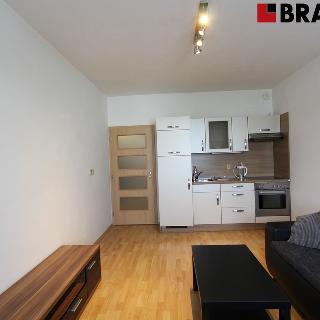 Pronájem bytu 2+kk 56 m² Brno, Hrázka