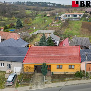 Prodej rodinného domu 595 m² Ořechov, 