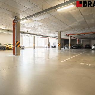 Prodej parkovacího místa 13 m² Brno, Sedláčkova