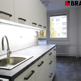 Pronájem bytu 2+1 61 m² Šlapanice, Brněnská