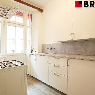 Pronájem bytu 3+1 75 m² Brno, Tučkova