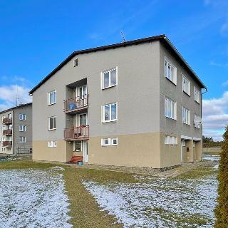 Pronájem bytu 3+1 62 m² Hrejkovice