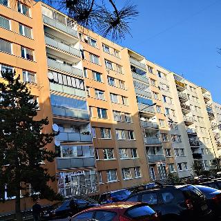 Prodej bytu 2+kk 44 m² Kladno, V Bažantnici