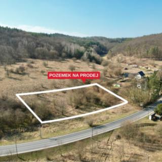 Prodej stavební parcely 1568 m² Medonosy
