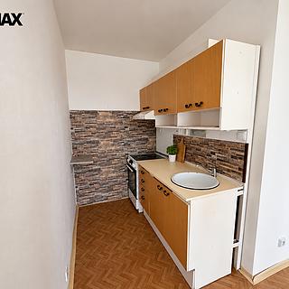 Pronájem bytu 2+kk 40 m&sup2; Podbořany