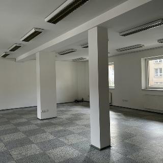 Pronájem obchodu 85 m² Pelhřimov, Pražská