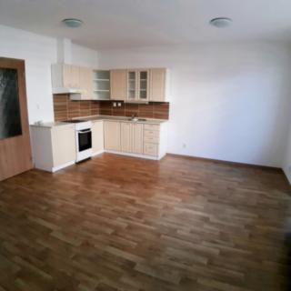 Pronájem bytu 2+kk 46 m² Jindřichův Hradec