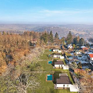 Prodej stavební parcely 4 928 m² Mnichovice, Na Vráži