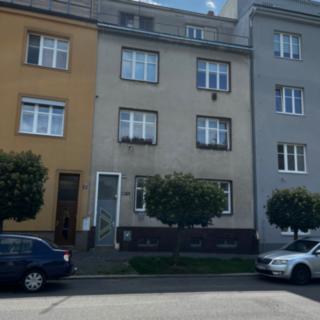 Pronájem bytu 2+1 56 m² Slaný