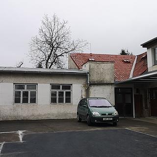 Pronájem výrobního objektu 400 m&sup2; Hostivice