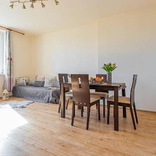 Pronájem bytu 2+kk 55 m² Slaný, Mírová