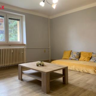 Prodej bytu 2+1 56 m² Jesenice