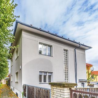 Prodej rodinného domu 144 m² Kladno, Žerotínova