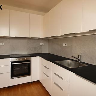 Pronájem bytu 4+kk 72 m&sup2; Jeneč