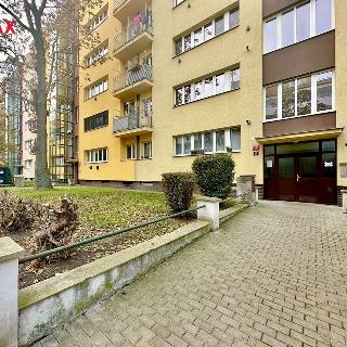 Prodej bytu 2+1 44 m² Praha, U městských domů