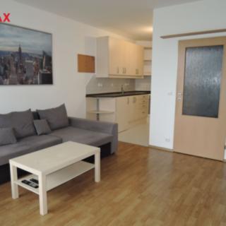 Pronájem bytu 2+kk 44 m² Praha