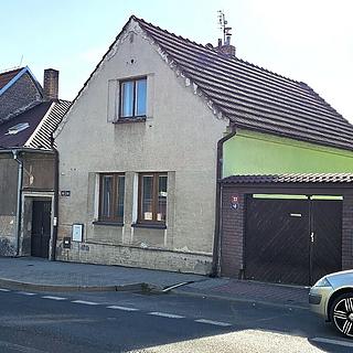 Prodej rodinného domu 93 m&sup2; Kladno
