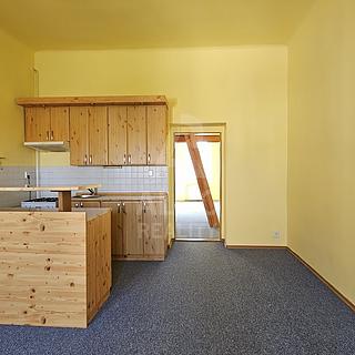 Pronájem bytu 2+kk 74 m&sup2; České Budějovice