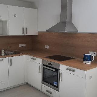 Pronájem bytu 2+1 44 m² Řevnice, Švabinského