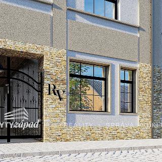 Prodej bytu 2+kk 76 m² Volary, Kollárova