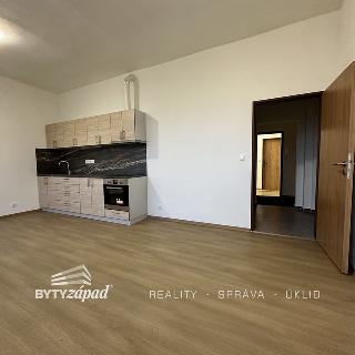 Pronájem bytu 3+kk 66 m² Strašice, 