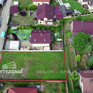 Prodej stavební parcely 814 m² Libomyšl, 