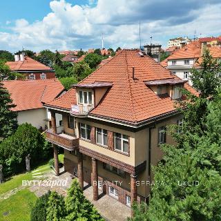 Prodej vily 588 m² Praha, Ruská