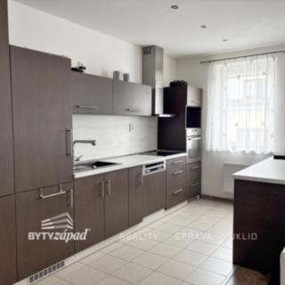 Pronájem bytu 3+kk 70 m² Plzeň