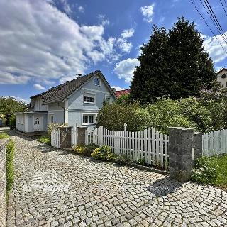 Prodej hotelu a penzionu 250 m² Tři Sekery, 