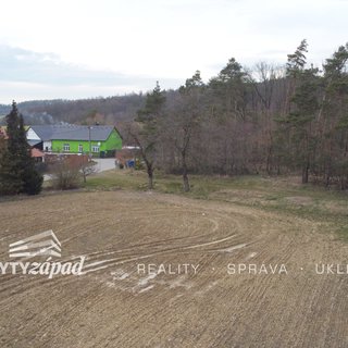 Prodej stavební parcely 1 405 m² Přestavlky, 