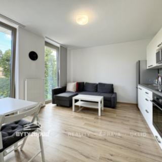 Pronájem bytu 2+kk 39 m² Plzeň