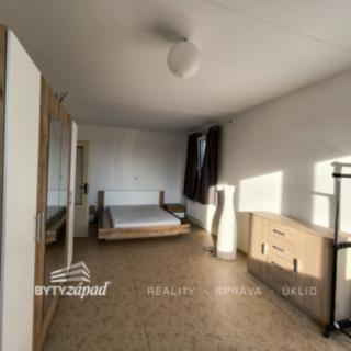 Pronájem bytu 4+1 92 m² Plzeň