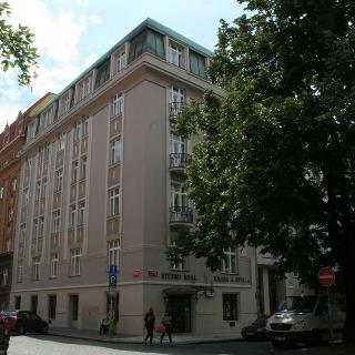 Pronájem bytu 1+kk a garsoniéry 25 m² Praha, Dřevná