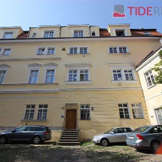 Pronájem bytu 2+kk 45 m² Praha, Újezd