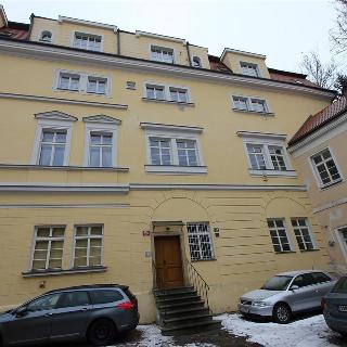 Pronájem bytu 2+kk 45 m² Praha, Újezd