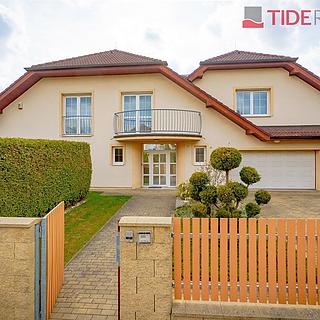 Pronájem vily 290 m&sup2; Jesenice