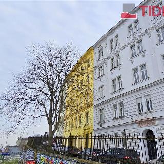 Prodej bytu 2+1 74 m² Praha, Příběnická