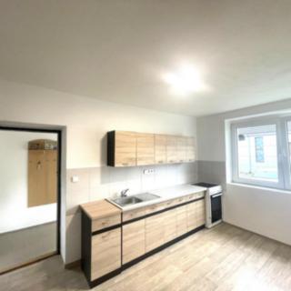 Pronájem bytu 1+1 32 m² Tábor, Lidická