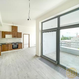 Pronájem bytu 3+kk 76 m² Tábor, Kpt. Jaroše