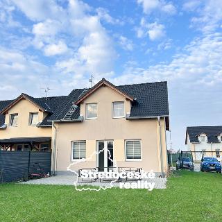 Pronájem rodinného domu 103 m² Postřižín, Kozomínská