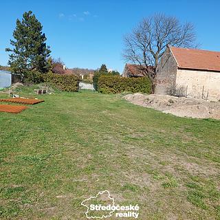 Prodej stavební parcely 853 m&sup2; Čečelice