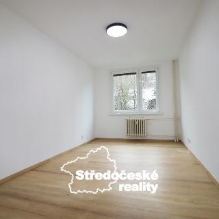 Pronájem bytu 3+1 73 m² Praha, Prosluněná