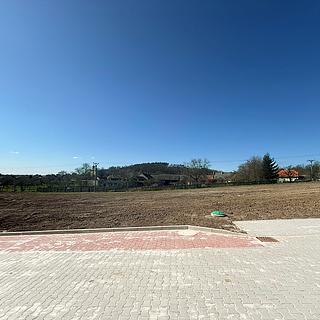Prodej stavební parcely 825 m&sup2; Žerčice