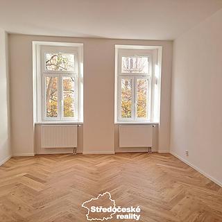 Pronájem bytu 1+1 43 m² Praha