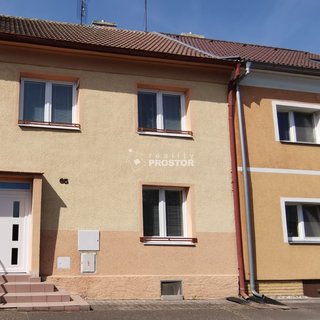 Prodej rodinného domu 100 m² Přestanov, 