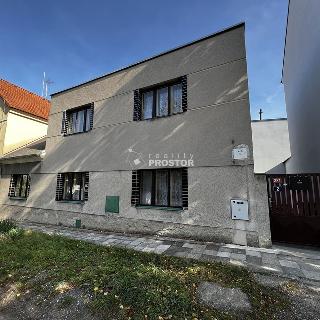 Prodej rodinného domu 140 m² Buštěhrad, Riegrova