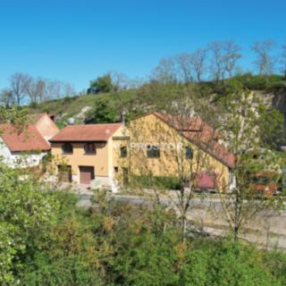 Prodej rodinného domu 171 m² Neuměřice