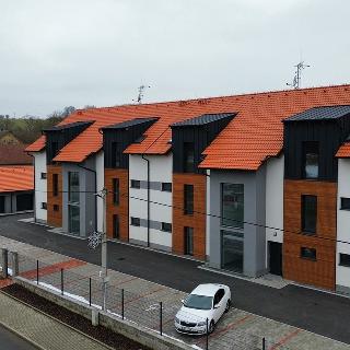 Pronájem bytu 3+kk 85 m² Všeruby, 